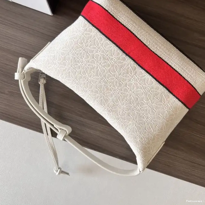 Fashionreps Bag Loewe 2210YA0046 0630